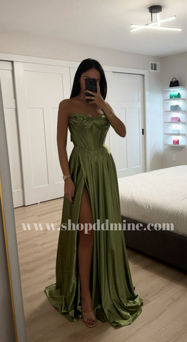 STRAPLESS A LINE SATIN GOWN