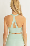 HALTER BACK DETAIL SPORTS BRA