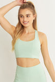 HALTER BACK DETAIL SPORTS BRA