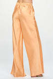 PANTALON EN SATIN STRETCH AVEC POCHES À LA TAILLE ÉLASTIQUE