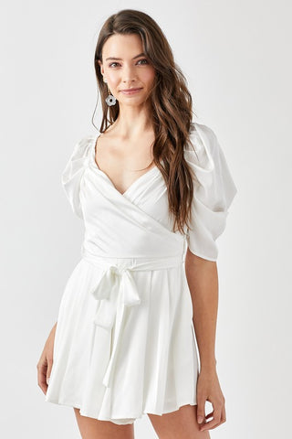 PLEATED PUFF SLEEVE OVERWRAP ROMPER