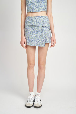 TWIST FRONT MINI SKORT