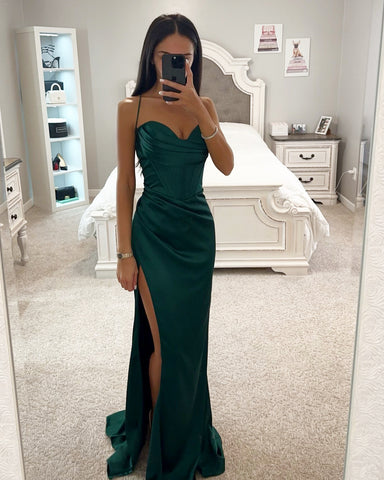 EMERALD CORSET GOWN